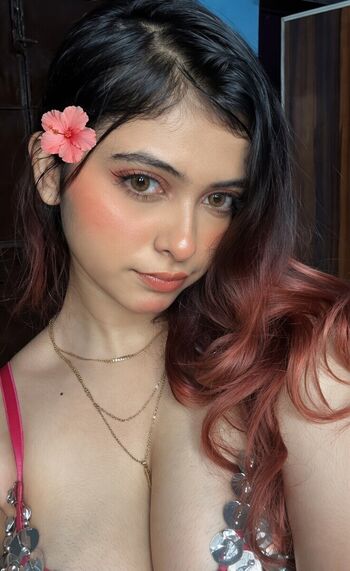 Full leaked Riya pandey private onlyfans photo