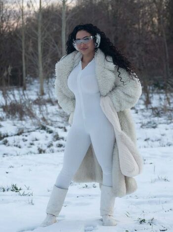 Full leaked Robin roxette page private onlyfans photo