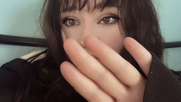 Full leaked Robyn page private onlyfans photo