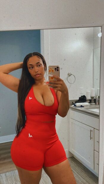 Full leaked Robyn banks private onlyfans photo