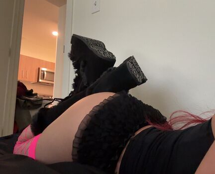 Full leaked Rockylareine private onlyfans photo