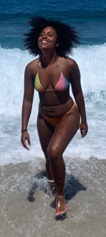 Full leaked Rolablades private onlyfans photo