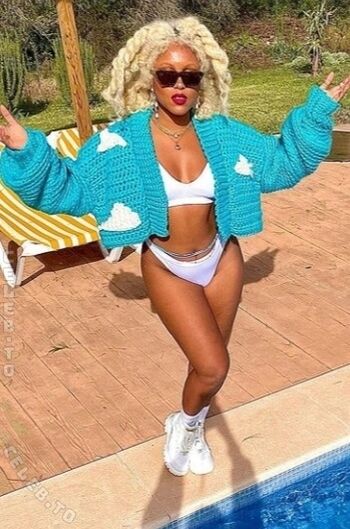 Full leaked Rolablades private onlyfans photo