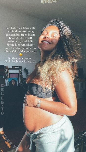 Full leaked Rolablades private onlyfans photo