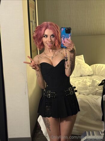 Full leaked Rolyatistaylor  page private onlyfans photo