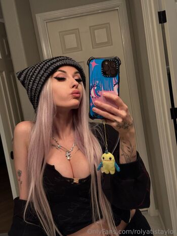 Full leaked Rolyatistaylor page private onlyfans photo