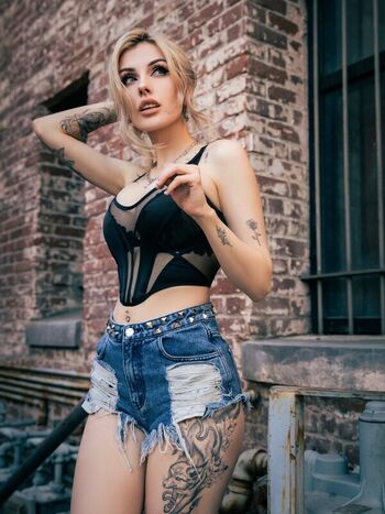 Full leaked Rolyatistaylor page private onlyfans photo