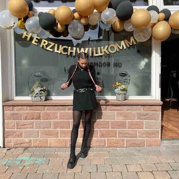 Full leaked Romanian girls private onlyfans photo