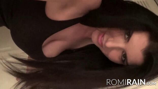 Full leaked Romi rain page private onlyfans photo