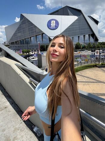Full leaked Romina malaspina page private onlyfans photo