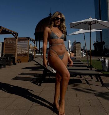 Full leaked Romitavlz private onlyfans photo