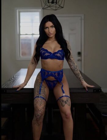 Full leaked Ronika eskins page private onlyfans photo