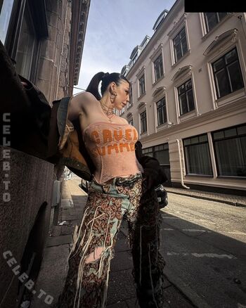 Full leaked Ronjakruus private onlyfans photo