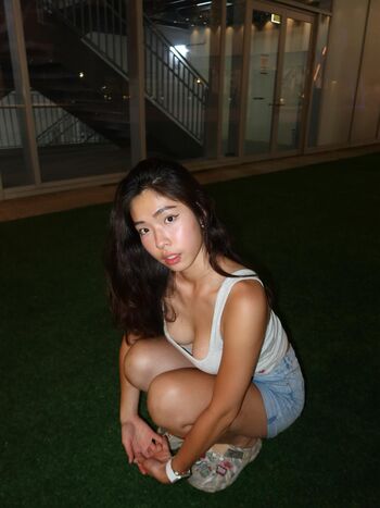 Full leaked Roobeeeq private onlyfans photo
