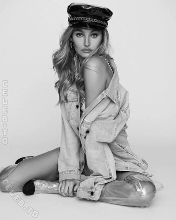 Full leaked Roosmarijn de kok page private onlyfans photo