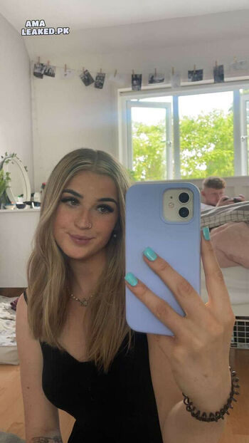 Full leaked Rosa vallis page private onlyfans photo