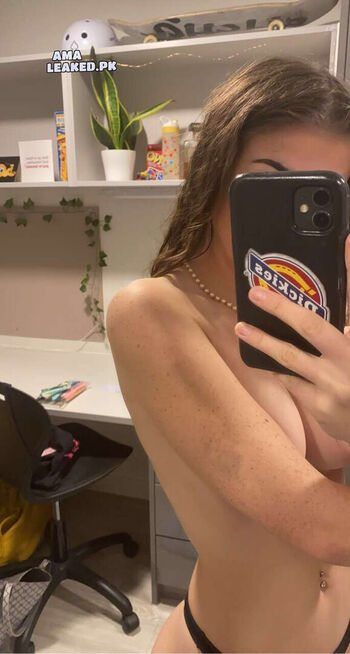 Full leaked Rosa vallis page private onlyfans photo
