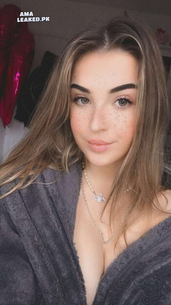 Full leaked Rosa vallis page private onlyfans photo