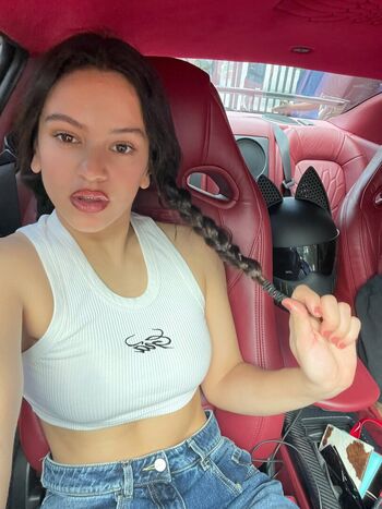 Full leaked Rosalia private onlyfans photo