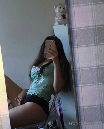 Full leaked Rosalinedawn private onlyfans photo