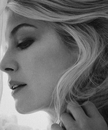 Full leaked Rosamund pike private onlyfans photo