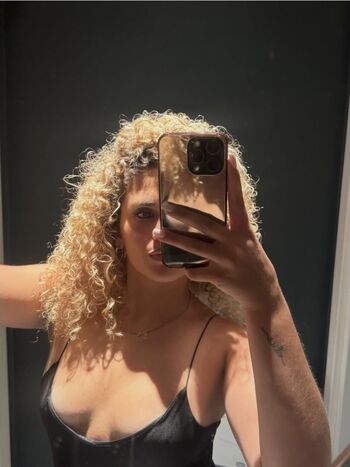 Full leaked Rosanna buonfiglio private onlyfans photo