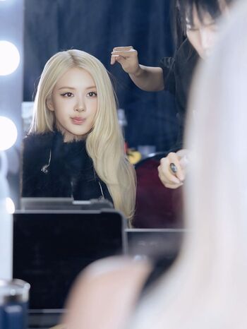 Full leaked Rose from blackpink private onlyfans photo