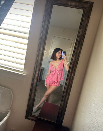 Full leaked Rose w page private onlyfans photo