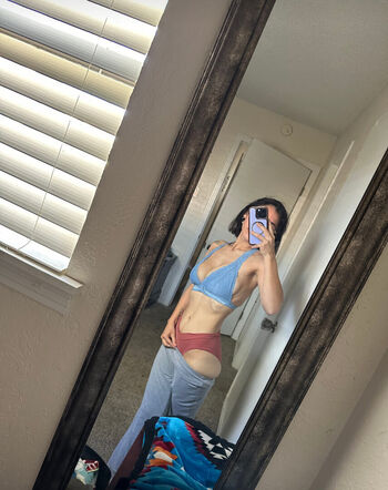 Full leaked Rose w page private onlyfans photo