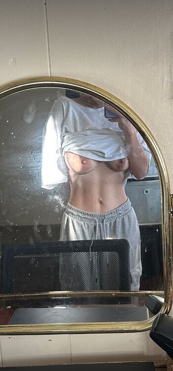 Full leaked Rose w page private onlyfans photo