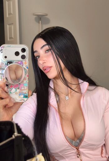 Full leaked Rose zara  page private onlyfans photo