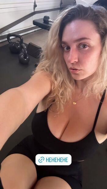 Full leaked Roseasmr private onlyfans photo
