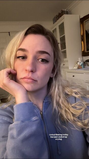 Full leaked Roseasmr private onlyfans photo