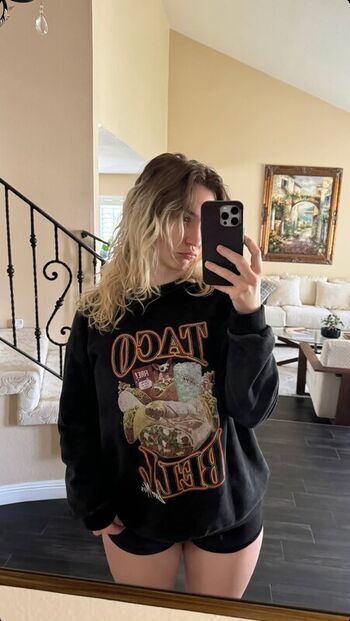 Full leaked Roseasmr private onlyfans photo