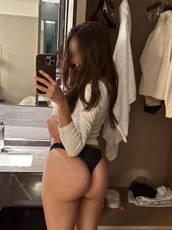 Full leaked Rosetea private onlyfans photo