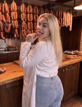 Full leaked Rosiccaa private onlyfans photo