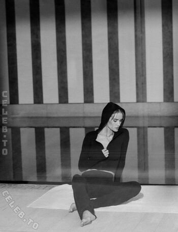 Rosie Huntington-Whiteley