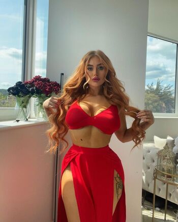 Full leaked Rosie may private onlyfans photo