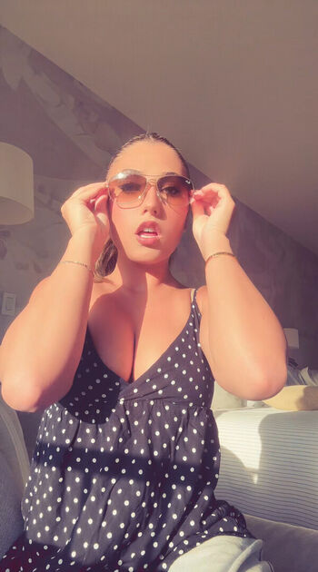 Full leaked Rosie mcclelland private onlyfans photo