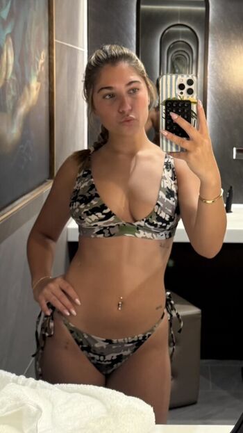 Full leaked Rosie mcclelland private onlyfans photo
