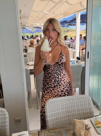 Full leaked Rosie mcclelland private onlyfans photo