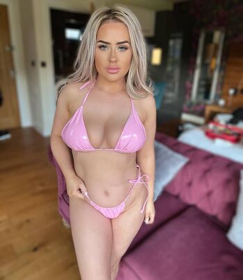 Full leaked Rosie rendell private onlyfans photo