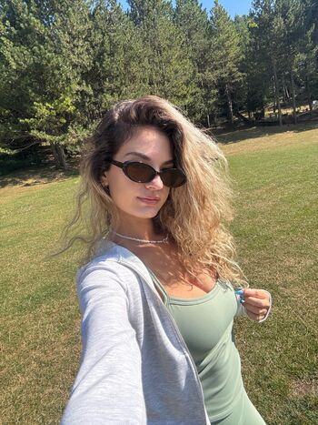 Full leaked Rossela janina private onlyfans photo