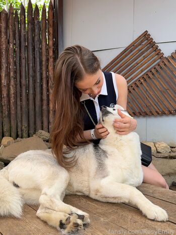 Full leaked Rosyemily private onlyfans photo