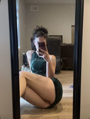 Full leaked Rot girl page private onlyfans photo