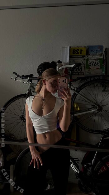 Full leaked Rotnelchen private onlyfans photo