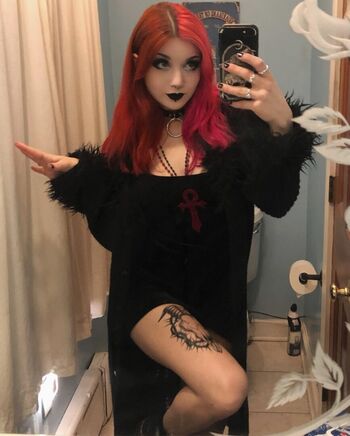 Full leaked Rottedgoth page private onlyfans photo