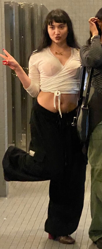 Full leaked Rowan blanchard private onlyfans photo