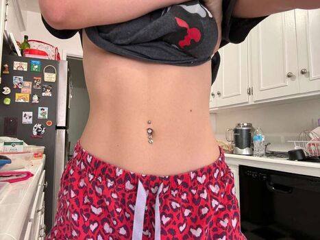 Full leaked Scarrettx / private onlyfans photo