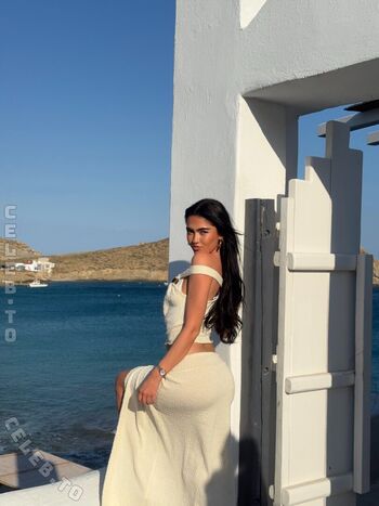 Full leaked Roxanarosuu page private onlyfans photo